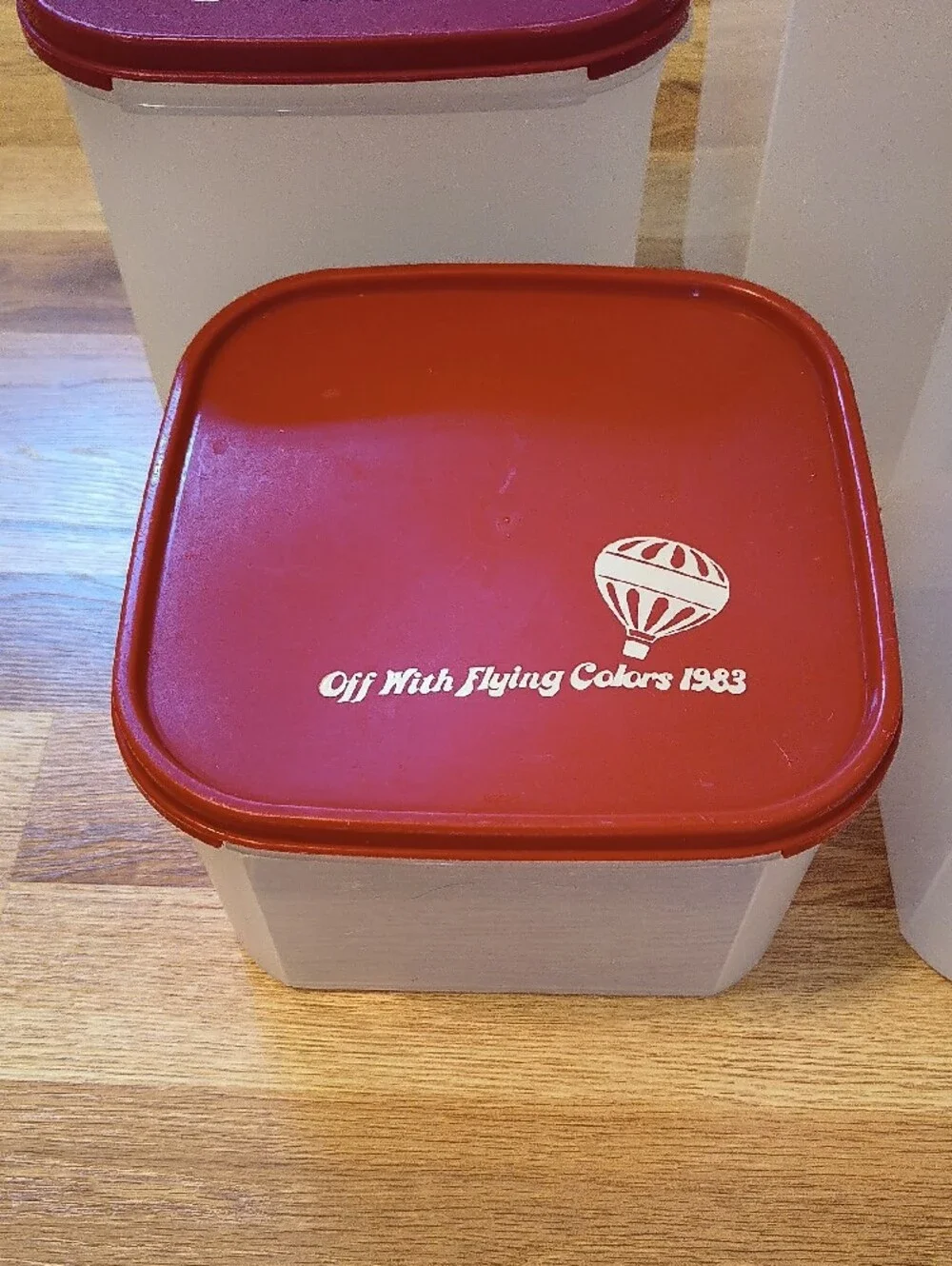 1983 Tupperware Set